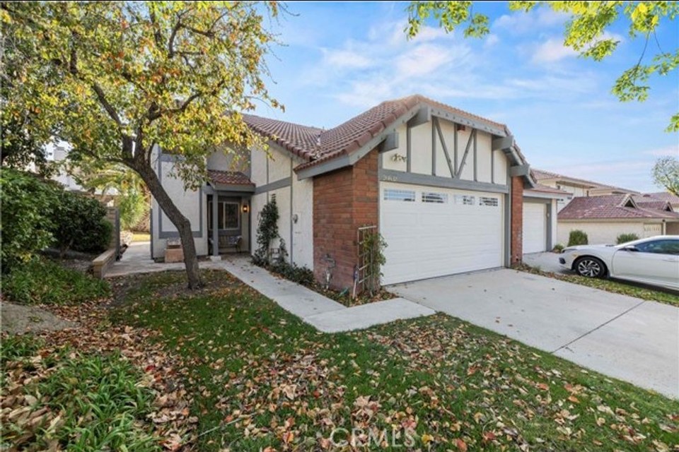28832 Oak Spring Canyon Rd, Canyon Country, CA 91387
